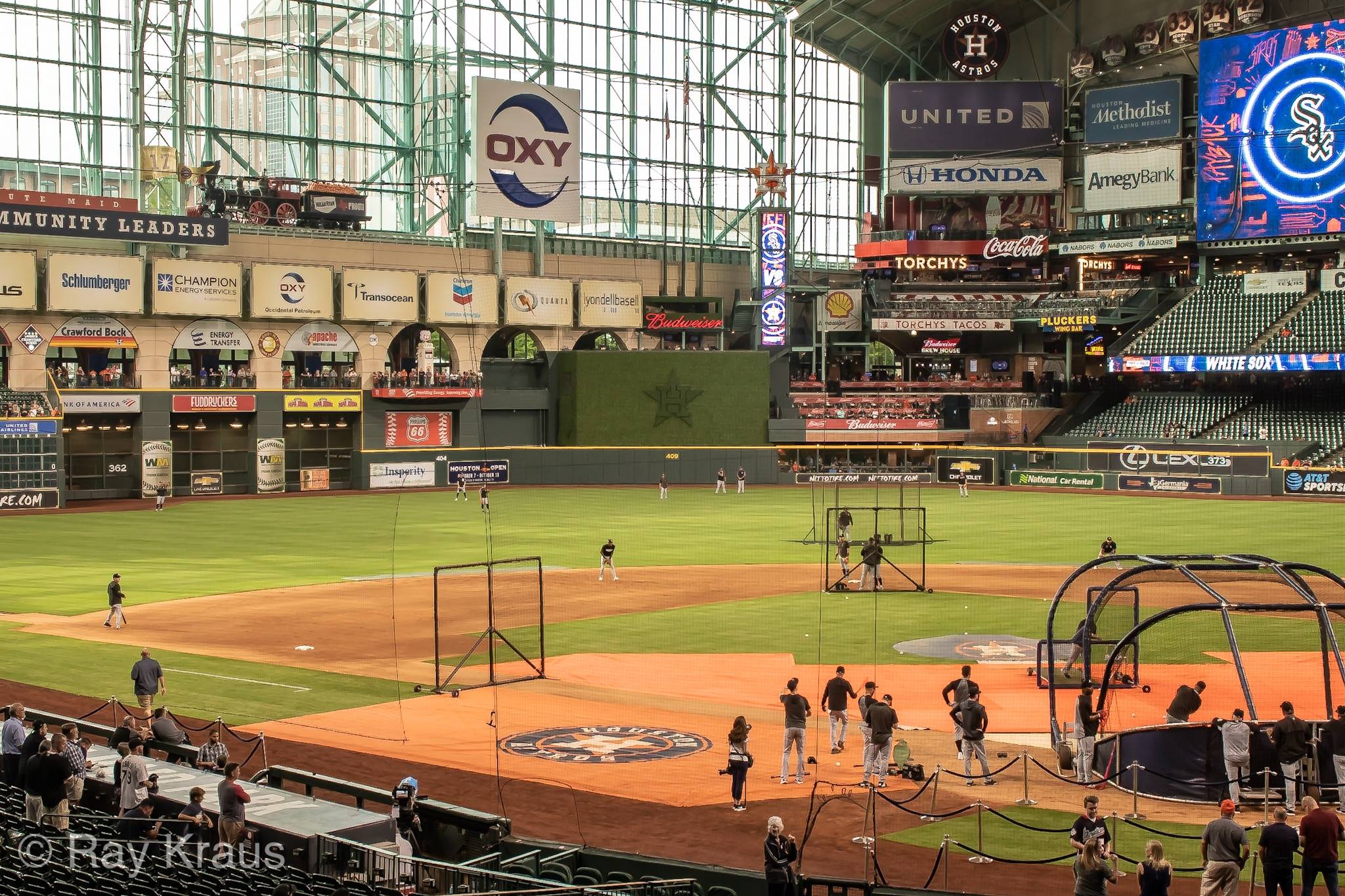 Hot dog at the ballpark. Doesn't get much better 🧡 #goastros